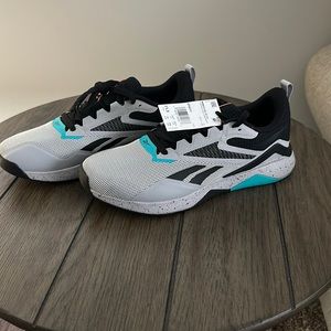 BNWT Reebok male shoes